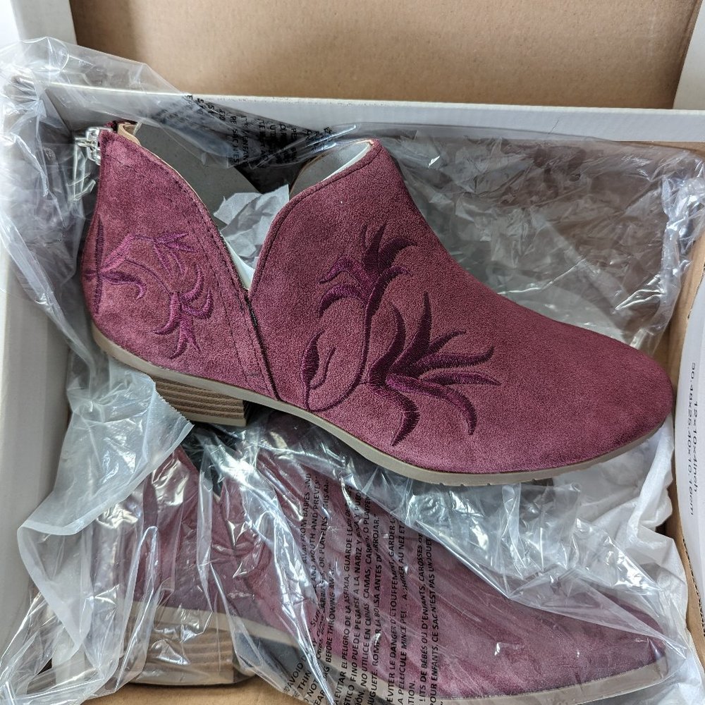 Kenneth Cole Reaction Booties Burgundy Suede Leather Size 7.5